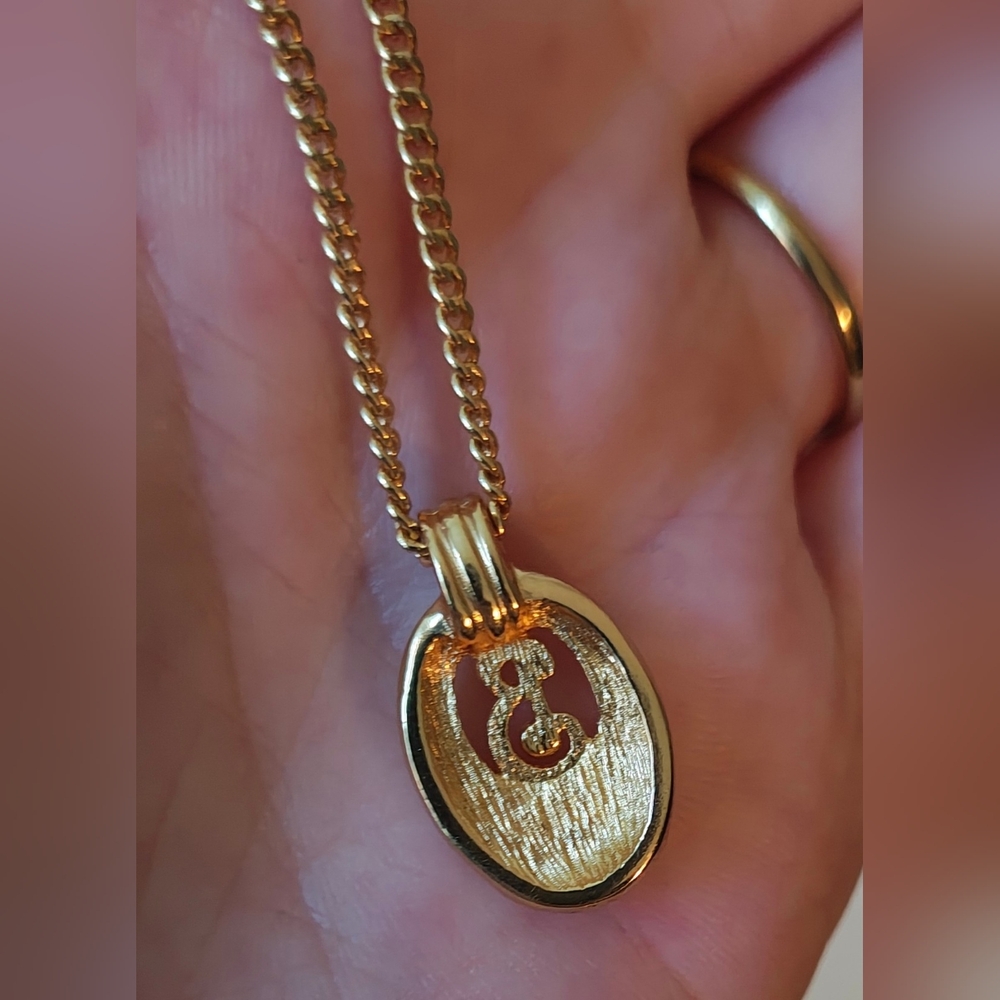 Burberry Gold Necklace - Picture 7 of 7